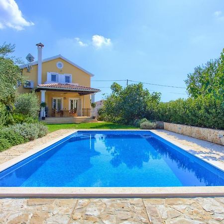 Villa Stella Malinska Bagian luar foto