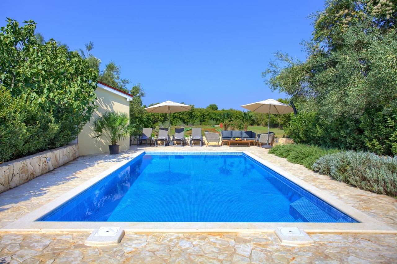 Villa Stella Malinska Bagian luar foto
