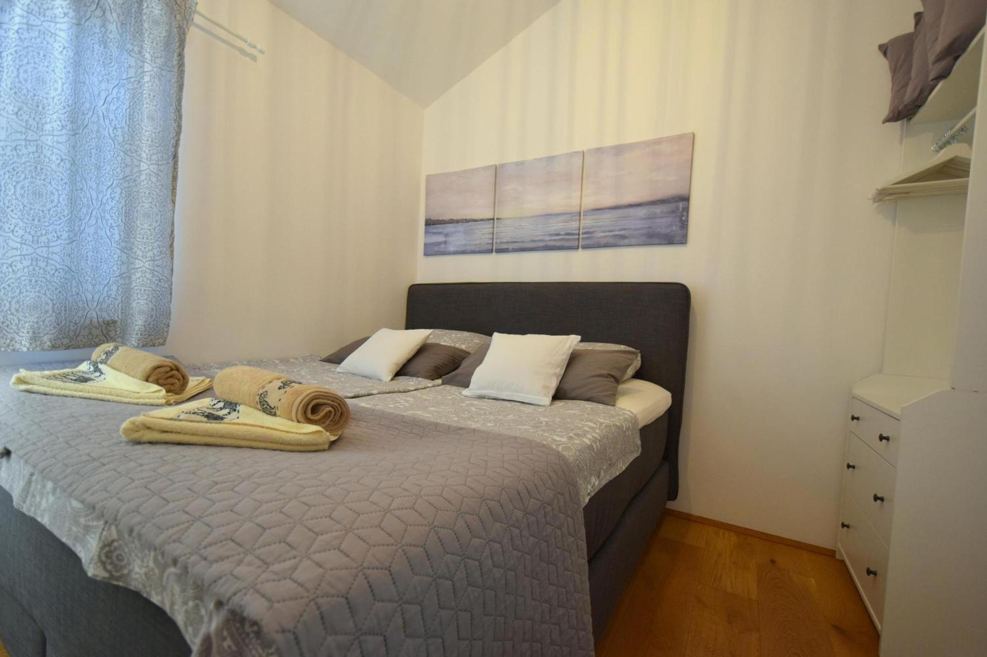 Villa Stella Malinska Bagian luar foto