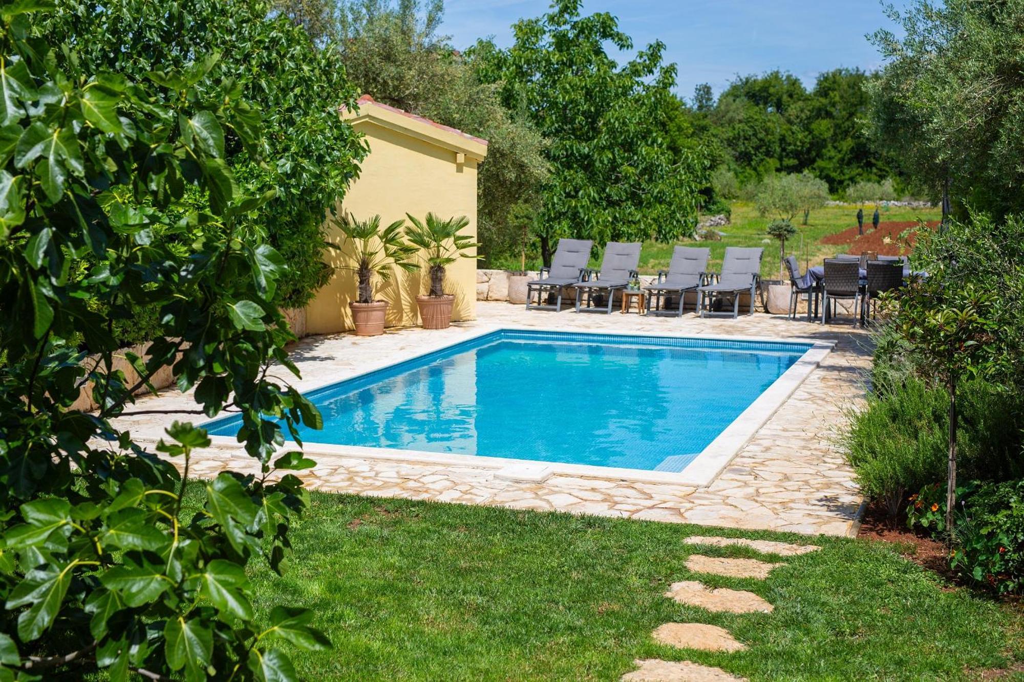 Villa Stella Malinska Bagian luar foto